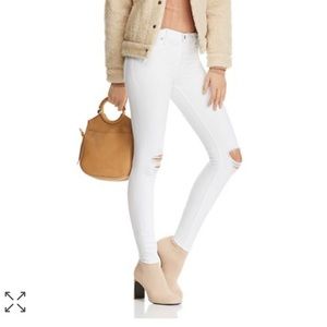 Hudson Skinny White Jeans ☀️